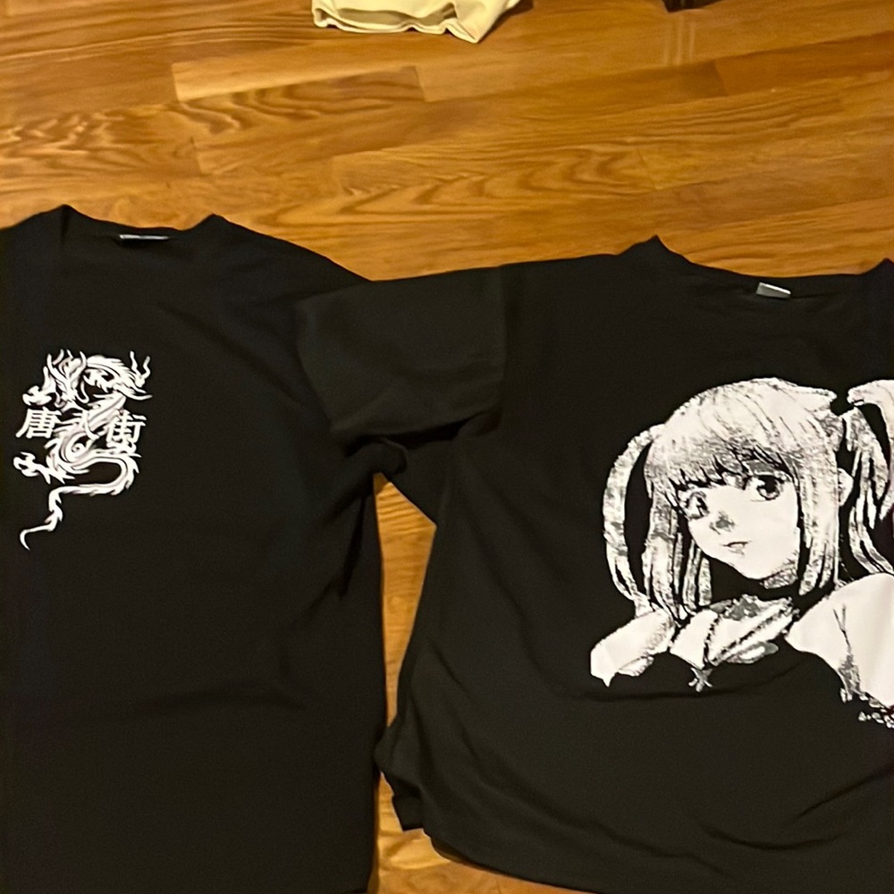 Black tee bundle